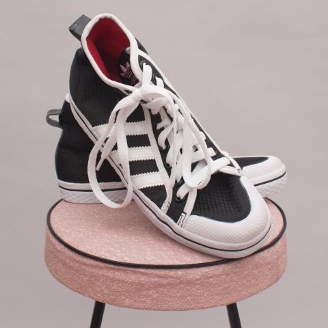 Adidas Black & White Lace Ups - US5