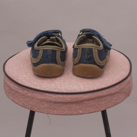 Livie & Luca Velcro Shoes - US 5