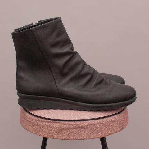 Flexx Black Boots - EU 37.5