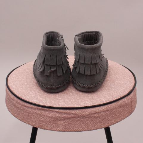 Seed Fringe Booties - 12-18Mths "Brand New"