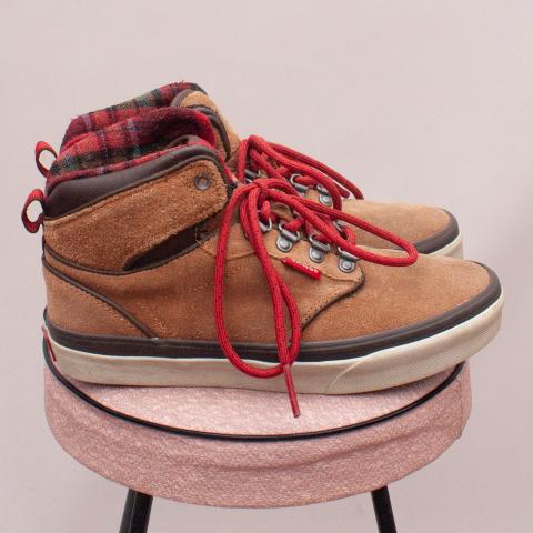 Vans Suede Lace Up's - EU 34.5