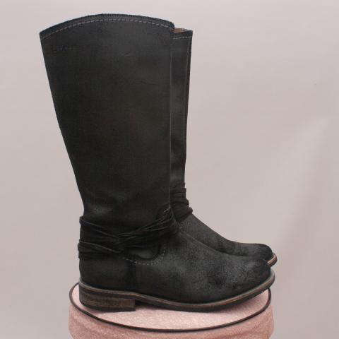 Garvalin Black Leather Boots - EU 31 *Barely Worn