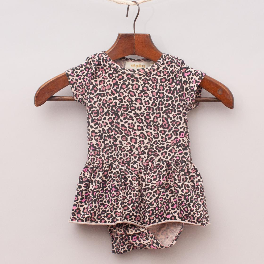 Soft Gallery Leopard Romper