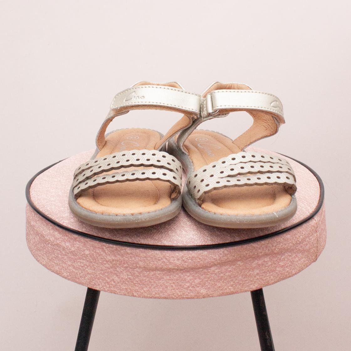 Clarks Metallic Sandals - EU 31 (Age 6 Approx.)