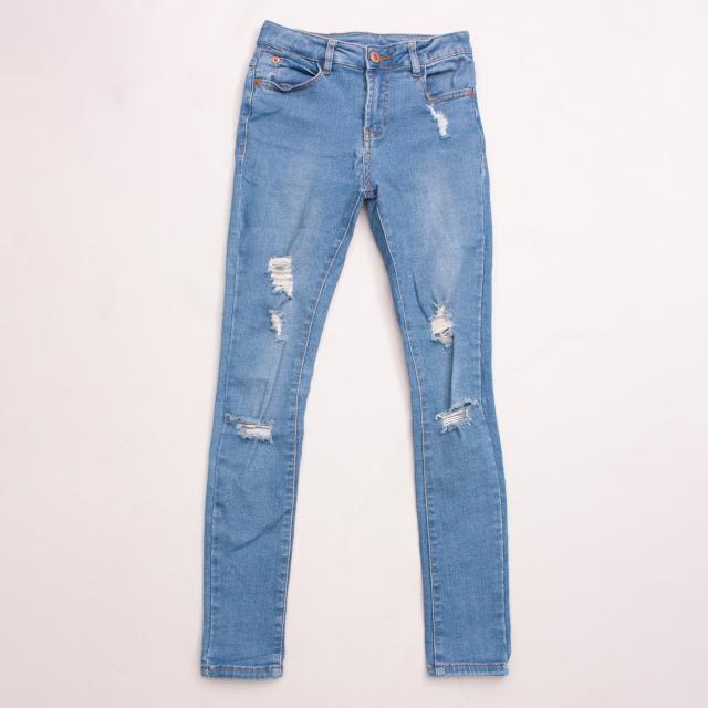 Tilii Distressed Jeans